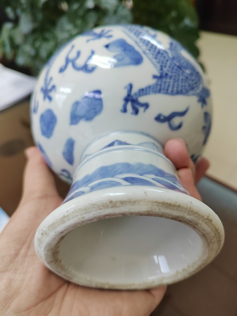 古玩陶瓷青花雙龍趕珠紋斗真品鑒賞圖