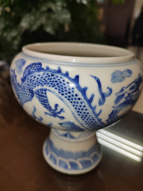 古玩陶瓷青花雙龍趕珠紋斗真品鑒賞圖