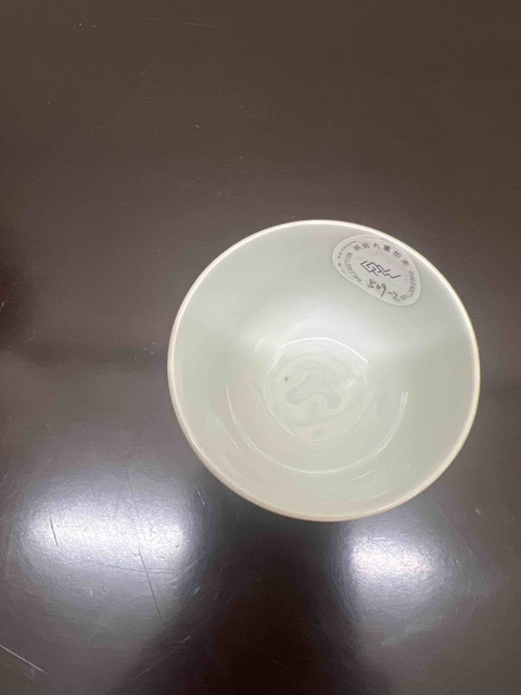 古玩陶瓷民國胭脂紅臥足杯真品鑒賞圖