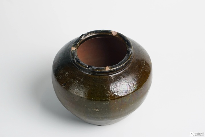 古玩陶瓷綠釉罐真品鑒賞圖