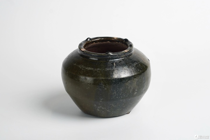 古玩陶瓷綠釉罐真品鑒賞圖