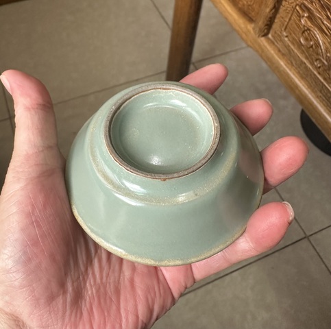 古玩陶瓷龍泉窯圓口洗真品鑒賞圖