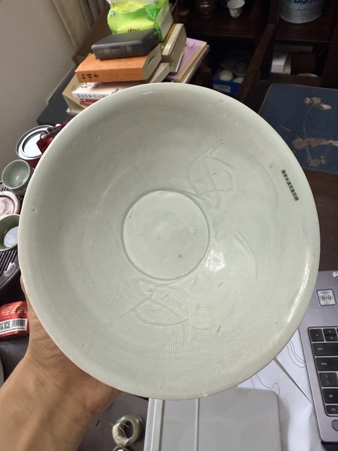 古玩陶瓷南宋影青刻花蓖紋雙魚(yú)紋碗真品鑒賞圖