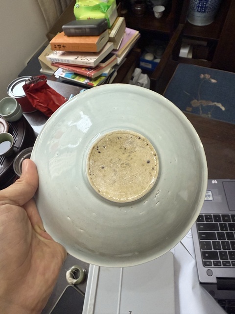 古玩陶瓷南宋影青刻花蓖紋雙魚(yú)紋碗真品鑒賞圖