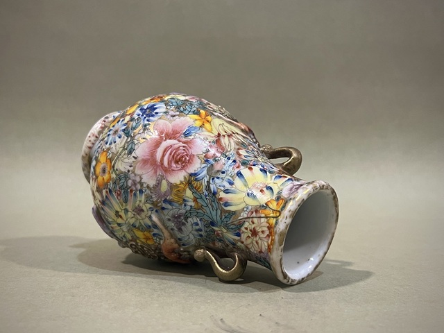 古玩陶瓷粉彩百花不落地紋琵琶尊真品鑒賞圖
