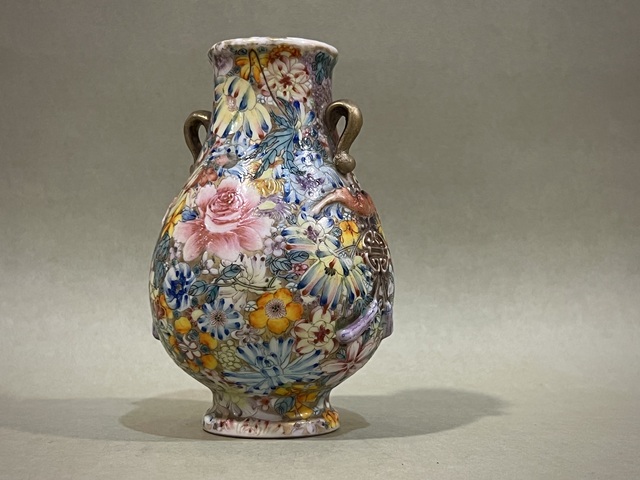 古玩陶瓷粉彩百花不落地紋琵琶尊真品鑒賞圖