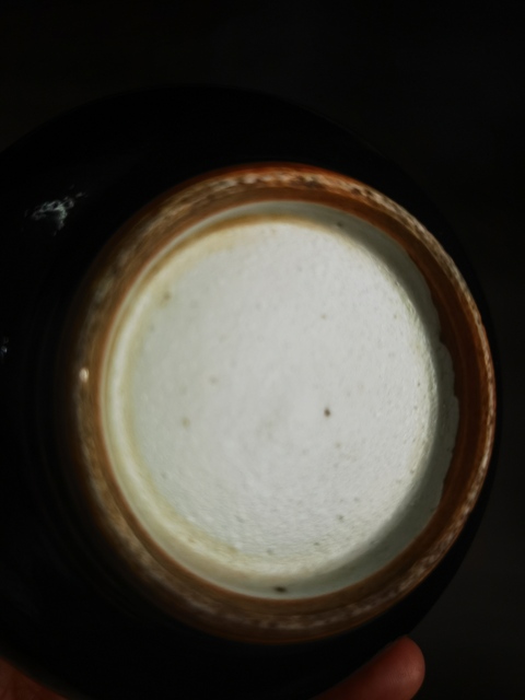 古玩陶瓷清晚期烏金釉小荸薺瓶真品鑒賞圖
