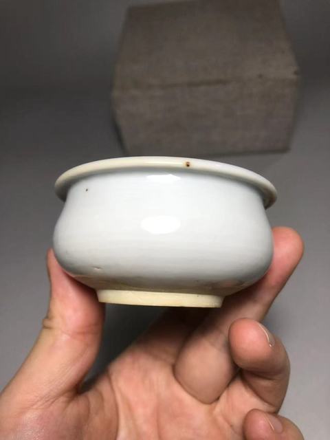 古玩陶瓷德化白瓷香爐真品鑒賞圖