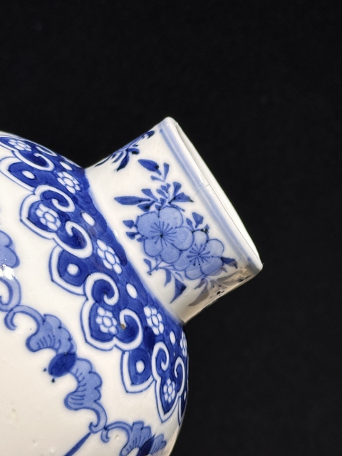 古玩陶瓷青花仕女人物雞腿瓶真品鑒賞圖