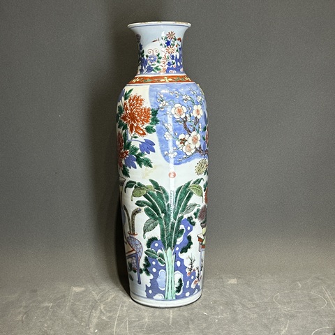 古玩陶瓷青花五彩瓶真品鑒賞圖