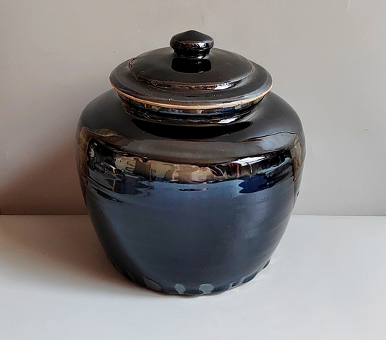 古玩陶瓷黑釉蓋罐真品鑒賞圖