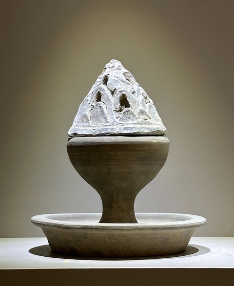 古玩陶瓷鏤空博山爐真品鑒賞圖
