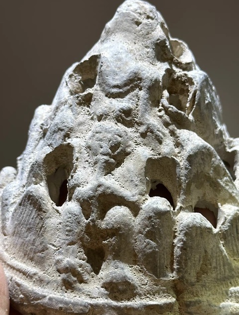 古玩陶瓷鏤空博山爐真品鑒賞圖