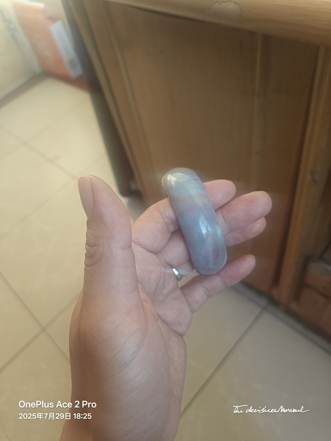 古玩玉器戈壁玉手鐲真品鑒賞圖