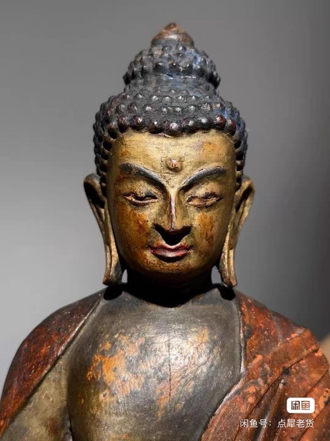 古玩雜項紫檀木雕刻的釋迦牟尼佛真品鑒賞圖