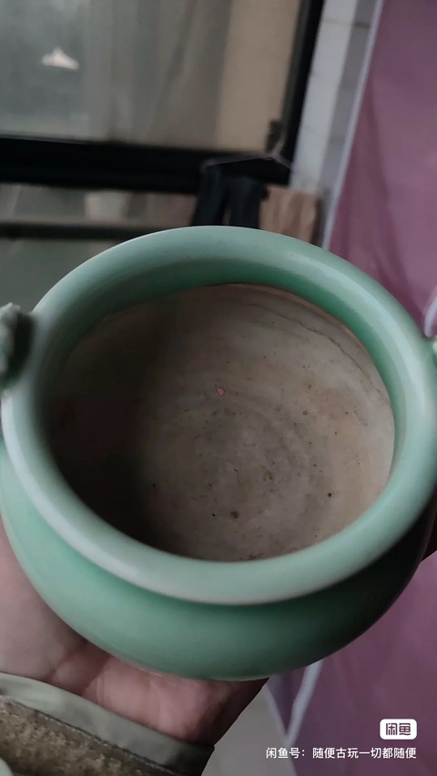 古玩陶瓷豆青釉香爐真品鑒賞圖