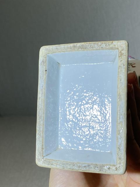 古玩陶瓷粉彩人物故事四方雙耳瓶真品鑒賞圖