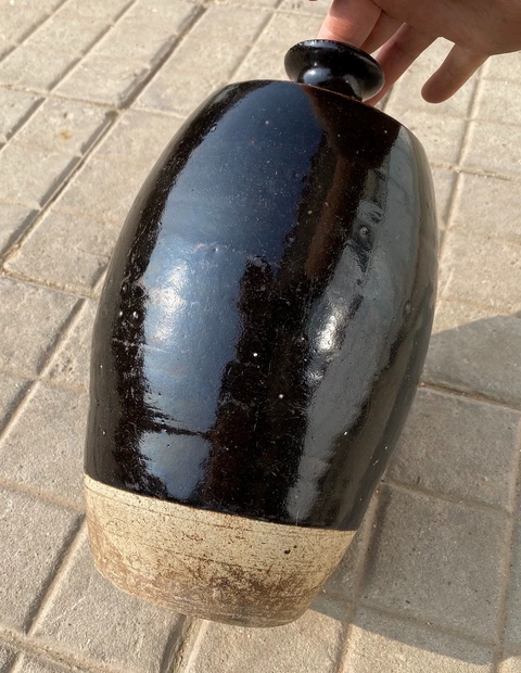 古玩陶瓷磁州窯黑釉梅瓶真品鑒賞圖
