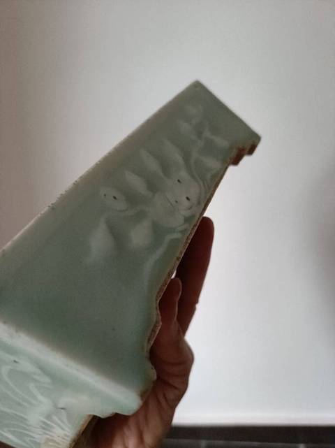 古玩陶瓷豆青堆白水仙盆真品鑒賞圖