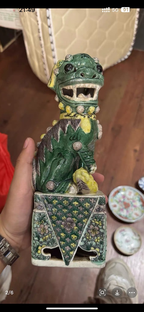 古玩陶瓷素三彩獅子瓷像一對真品鑒賞圖