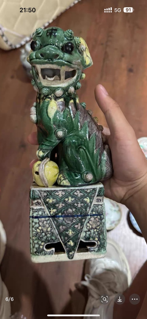 古玩陶瓷素三彩獅子瓷像一對真品鑒賞圖