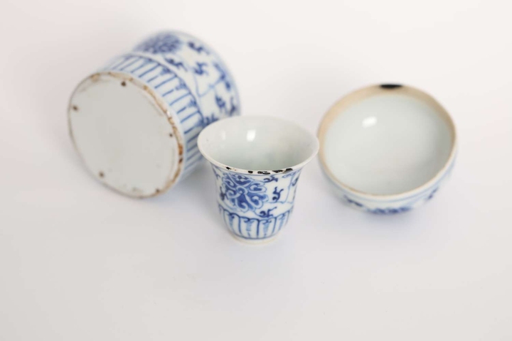 古玩陶瓷青花纏枝花卉紋溫酒器真品鑒賞圖