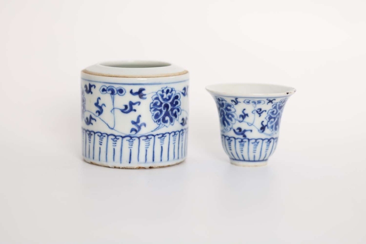 古玩陶瓷青花纏枝花卉紋溫酒器真品鑒賞圖