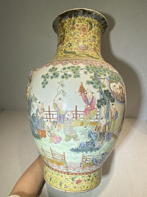 古玩陶瓷粉彩花卉人物故事輔首尊真品鑒賞圖