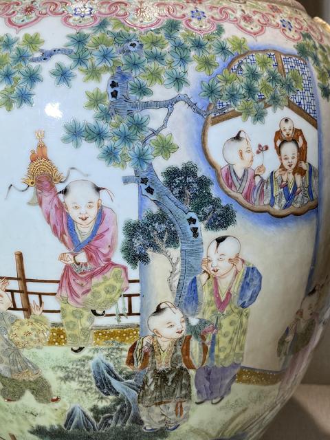 古玩陶瓷粉彩花卉人物故事輔首尊真品鑒賞圖