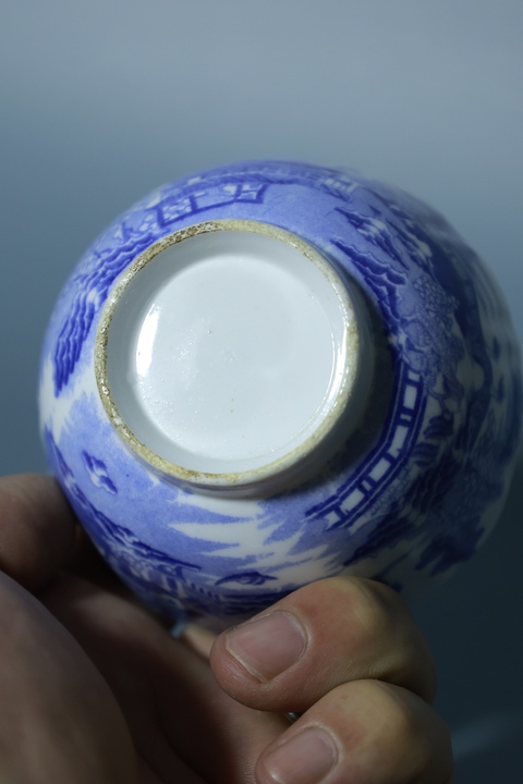 古玩陶瓷青花山水人物紋花口杯真品鑒賞圖