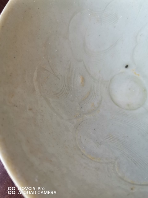 古玩陶瓷青白釉刻云氣紋斗笠碗真品鑒賞圖