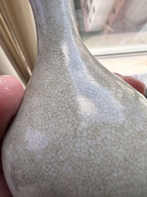 古玩陶瓷哥釉蒜頭瓶真品鑒賞圖