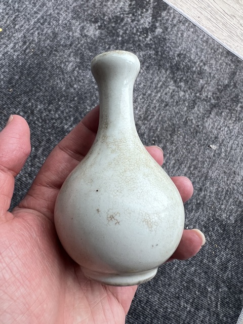 古玩陶瓷哥釉蒜頭瓶真品鑒賞圖