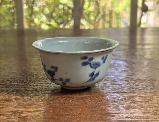 古玩陶瓷明天啟花卉紋青花杯拍賣,當前價格2000元