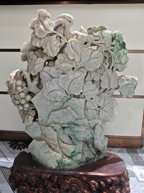 古玩玉器翡翠雕“花鳥擺件”真品鑒賞圖