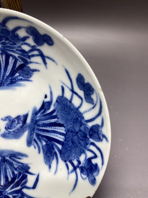 古玩陶瓷清晚期·蓮池游禽滿池嬌·青花盤拍賣，當前價格1360元