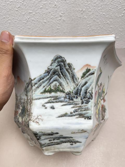 古玩陶瓷粉彩山水人物六方花盆真品鑒賞圖