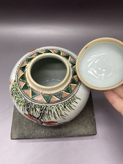古玩陶瓷清晚期·西廂記·五彩蓋罐拍賣,當前價格2260元