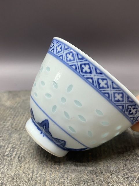 古玩陶瓷民國·青花龍紋玲瓏杯拍賣,當前價格389元