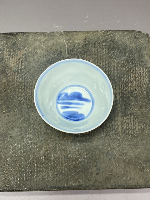 古玩陶瓷清康熙·山水人物青花杯拍賣,當前價格960元