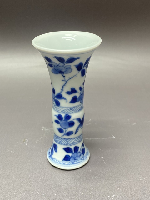 古玩陶瓷清康熙·花卉紋青花花觚拍賣，當前價格2000元