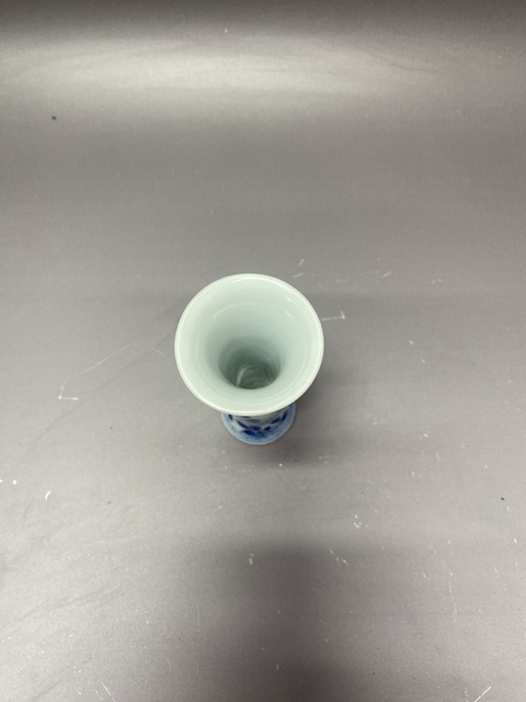 古玩陶瓷清康熙·花卉紋青花花觚拍賣，當前價格2000元