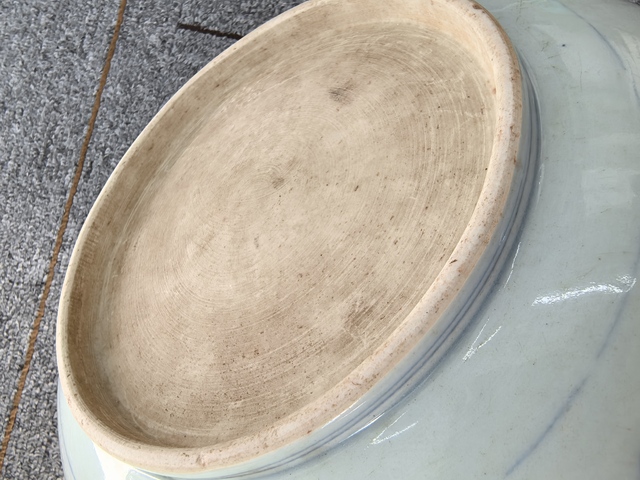 古玩陶瓷壽字紋梵字紋青花盤真品鑒賞圖