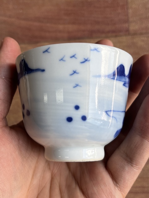 古玩陶瓷樵漁耕讀山水紋青花杯真品鑒賞圖