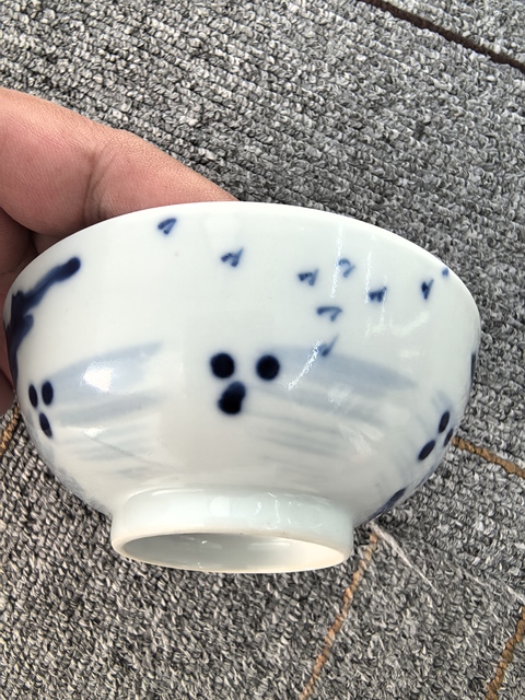 古玩陶瓷樵漁耕讀山水紋青花碗真品鑒賞圖