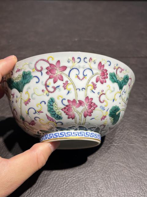 古玩陶瓷榮枝固本宮式碗，彩疑似后加真品鑒賞圖