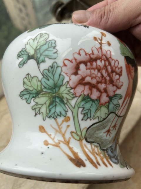古玩陶瓷油粉彩鳳穿牡丹圖罐真品鑒賞圖