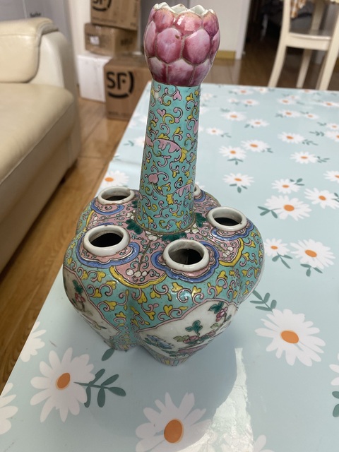 古玩陶瓷晚清細路粉彩五孔瓶真品鑒賞圖