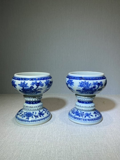 古玩陶瓷青花花卉紋斗真品鑒賞圖