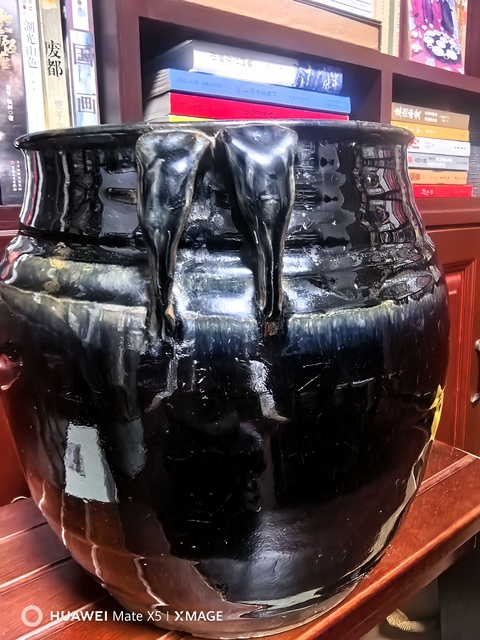 古玩陶瓷黑釉罐真品鑒賞圖